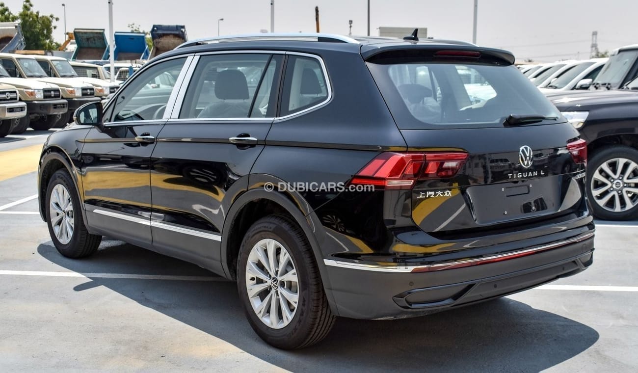 Volkswagen Tiguan VOLKSWAGEN TIGUAN 300 TSI 2WD | 2024