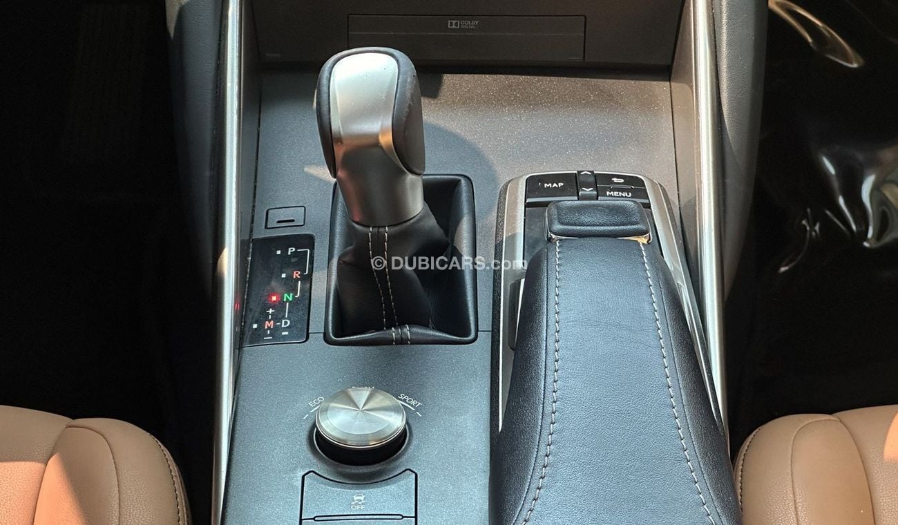 Lexus IS300 Elegant 2.0L Premier 2019 Full Service History GCC