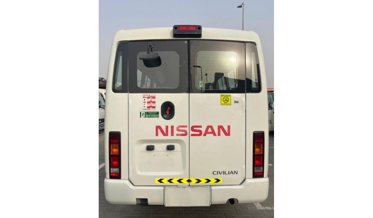 Nissan Civilian