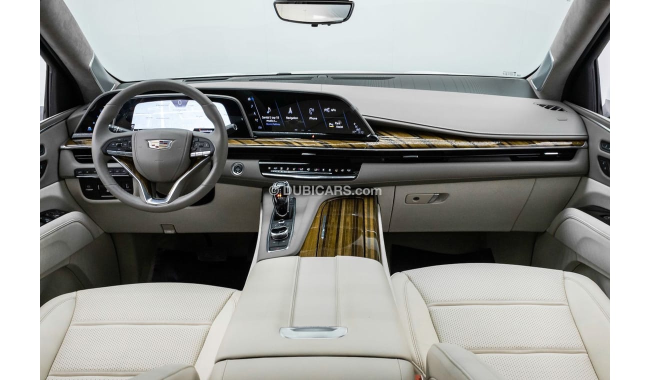 كاديلاك إسكالاد Sport Platinum 6.2L 4WD 2022 I CADILLAC ESCALADE 600 I PLATINUM I REAR ENTERTAINMENT I WARRANTY