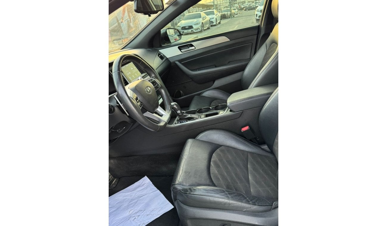 Hyundai Sonata GL very good condition inside and outside