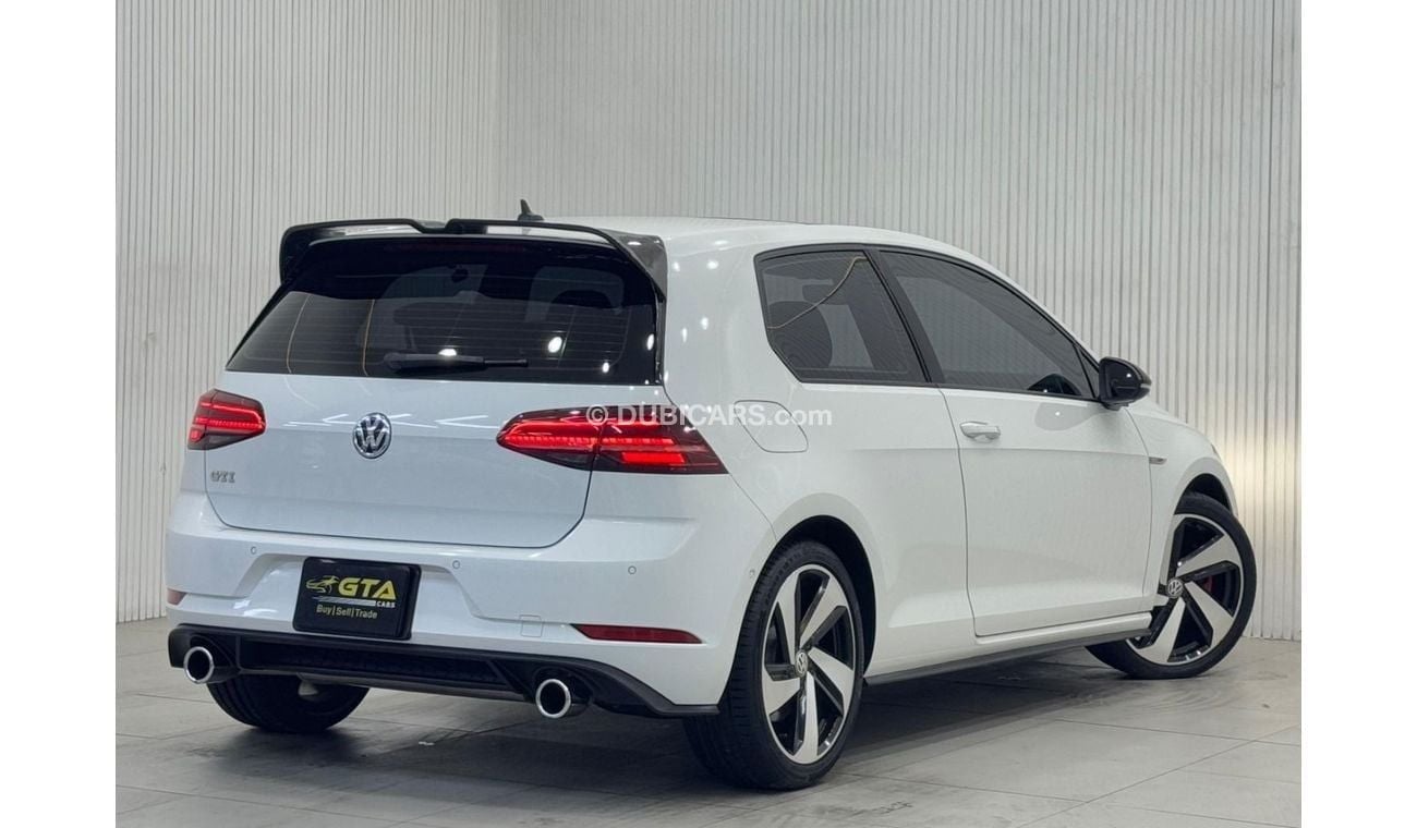 Volkswagen Golf GTI 2017 Volkswagen GTI, Warranty, Full Volkswagen Service History, Excellent Condition, GCC