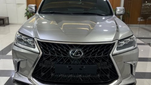 Lexus LX570 Signature