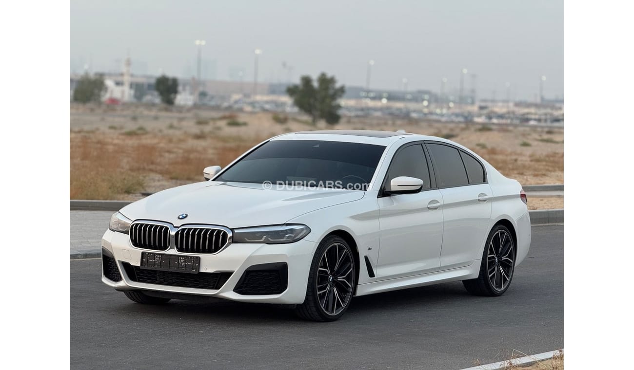 بي أم دبليو 530i Luxury M Sport Package 2.0L