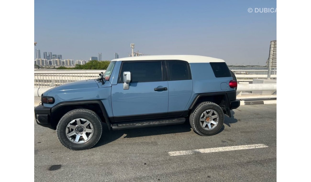 Toyota FJ Cruiser