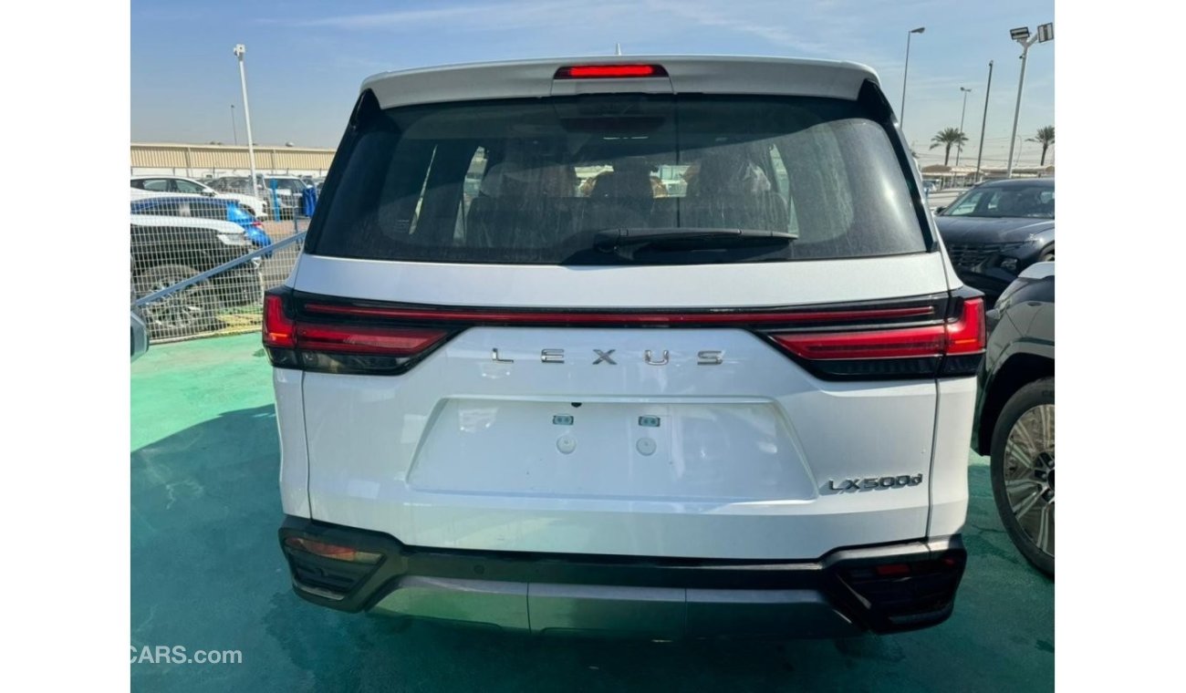 لكزس LX 500 محرك ديزل LX 500d V6 سعة 3.3 لتر مع شاحن توربيني مزدوج