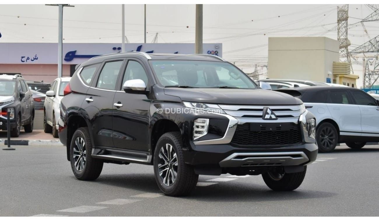 ميتسوبيشي مونتيرو Brand New Mitsubishi Montero Sport 3.0L Petrol | Black/Black | 2023 | For Export Only