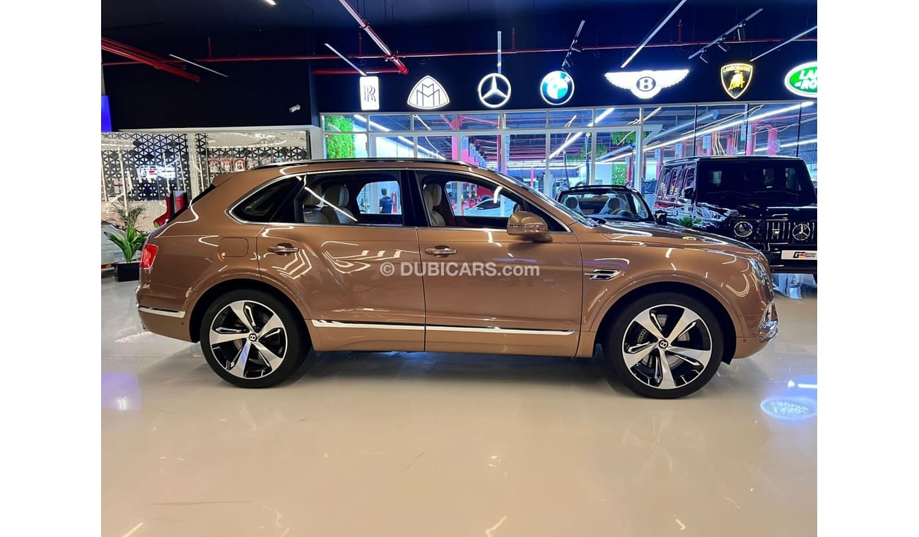 Bentley Bentayga 2017 BENTLEY BENTAYGA W12 | GCC | First Edition | Under Warranty Till 2026