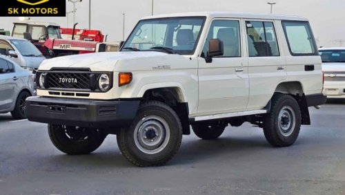 تويوتا لاند كروزر هارد توب LC76 / V6 / 4.2L DIESEL / M/T / POWER WINDOWS WITH LEATHER/ 4WD (CODE # 68037)