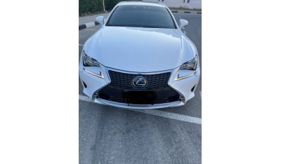 لكزس RC F