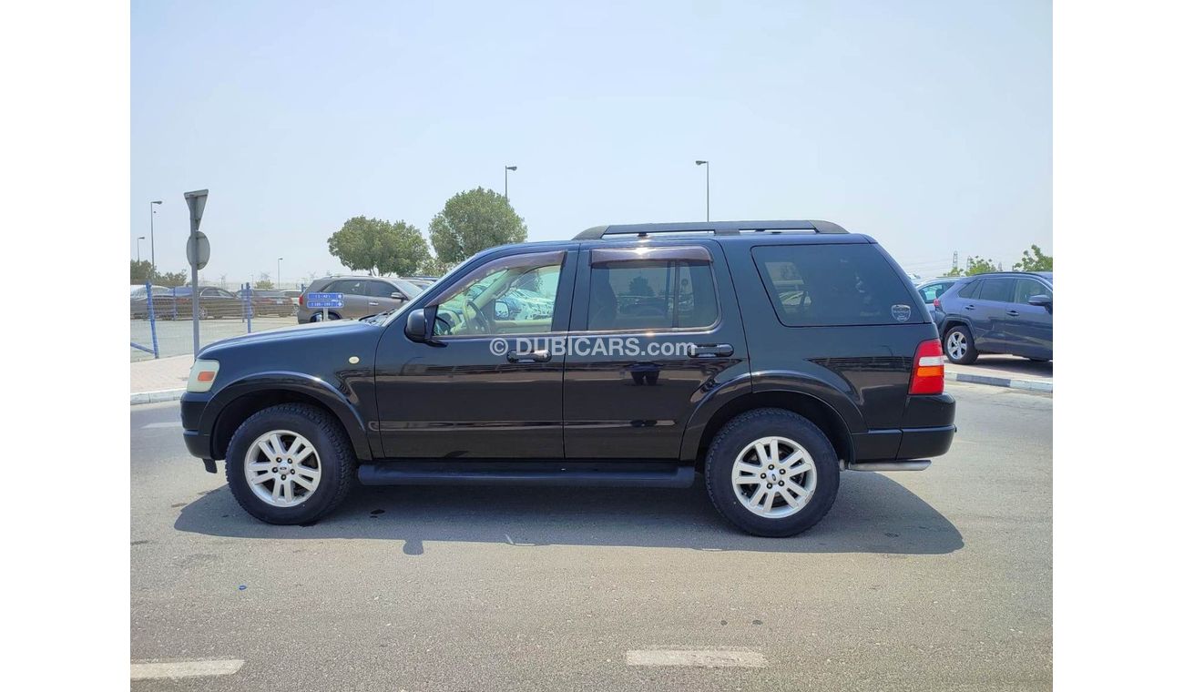 Ford Explorer 1FMEU73E59UA08672