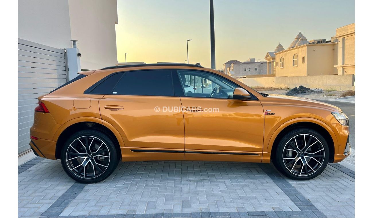 Audi Q8 55 TFSI quattro S-Line Sports Package Clean title without accident Original paint