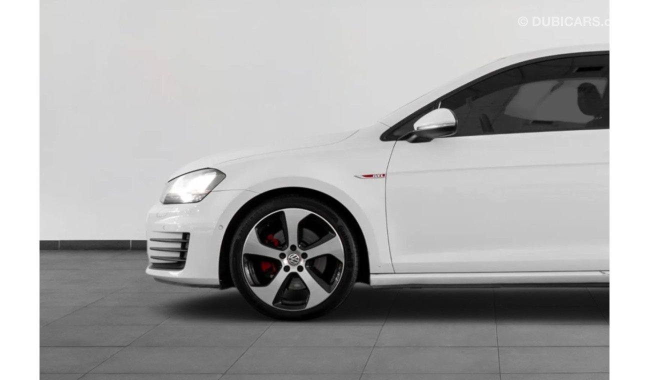 فولكس واجن جولف GTI