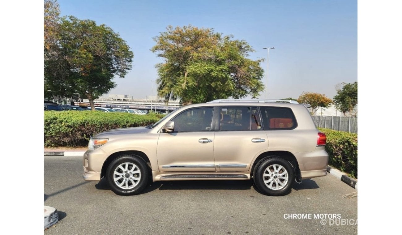 تويوتا لاند كروزر 2014 Toyota Land Cruiser GXR , 5dr SUV, 4.6L 8cyl Petrol, Automatic, Four Wheel Drive