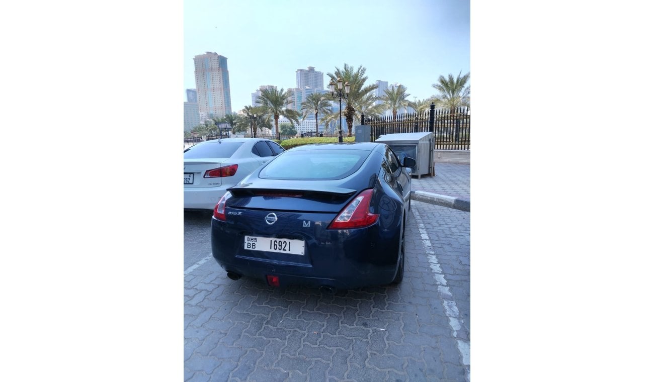 نيسان 370Z