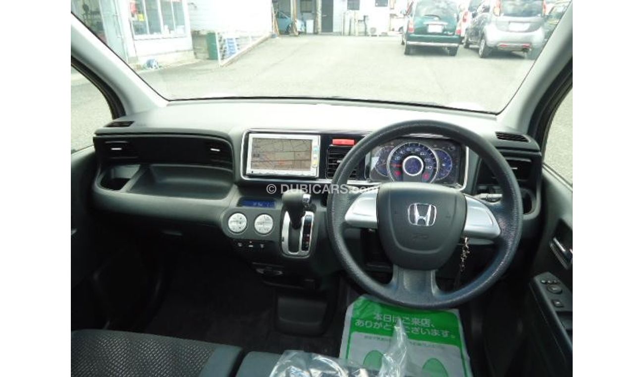 Used Honda Life JC1 2011 for sale in Japan - 701384