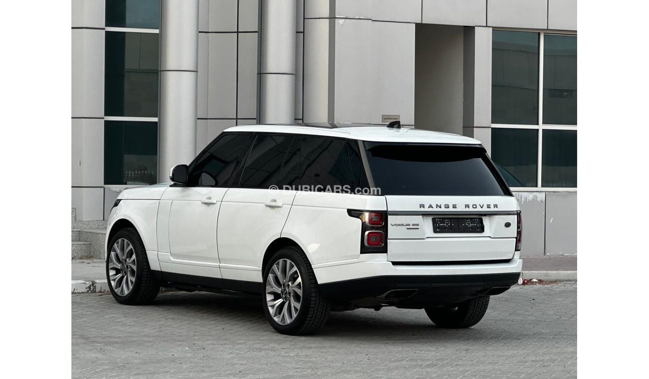 Land Rover Range Rover HSE 3.0L (380 HP)