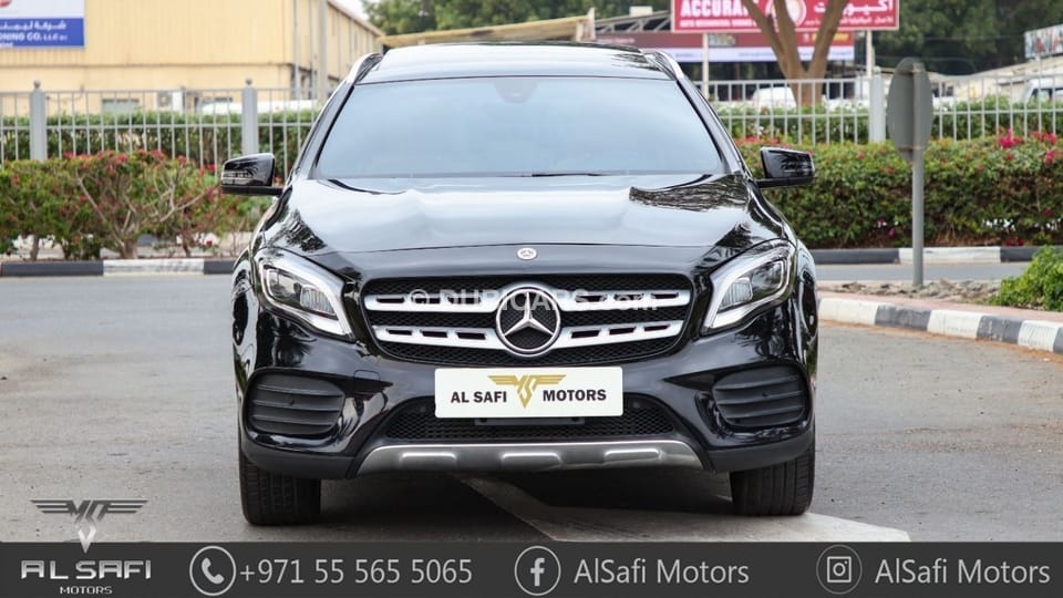 Used Mercedes-Benz GLA 250 2018 for sale in Dubai - 571824