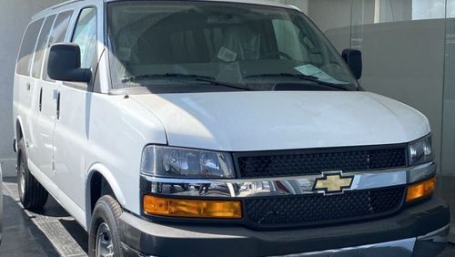 Chevrolet Express 2024 Chevrolet Express 12-Seater Passenger Van 6.6L V8 Petrol A/T RWD Export Only