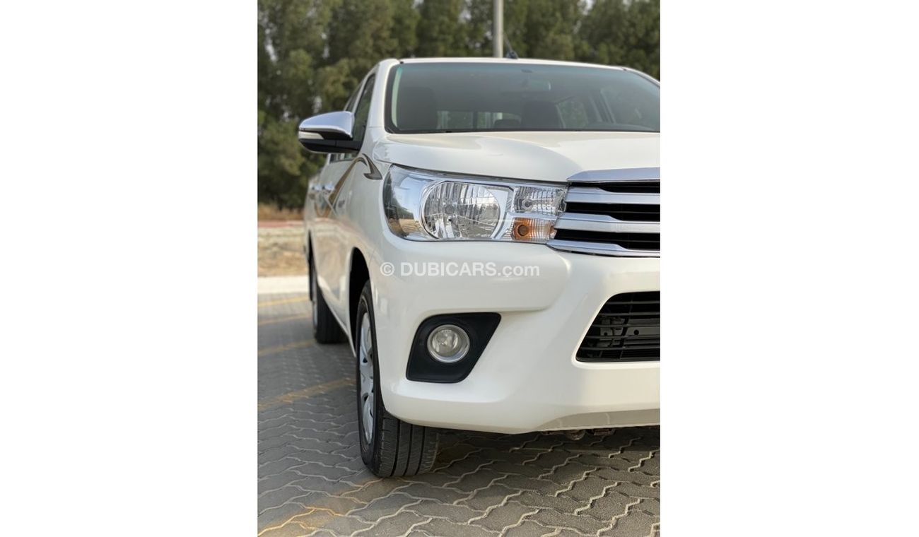 Toyota Hilux 2016 4x2 Full Automatic Ref#51