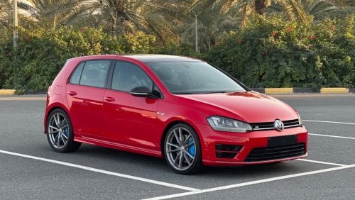 Volkswagen Golf MODEL 2015 GCC CAR PERFECT CONDITION INSIDE AND OUTSIDE FULL OPTION PANORAMIC ROOF LEATHER SEATS BAC