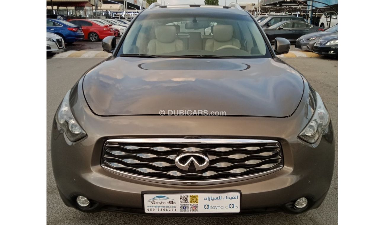 Infiniti FX50 V8 5.0L Full Option