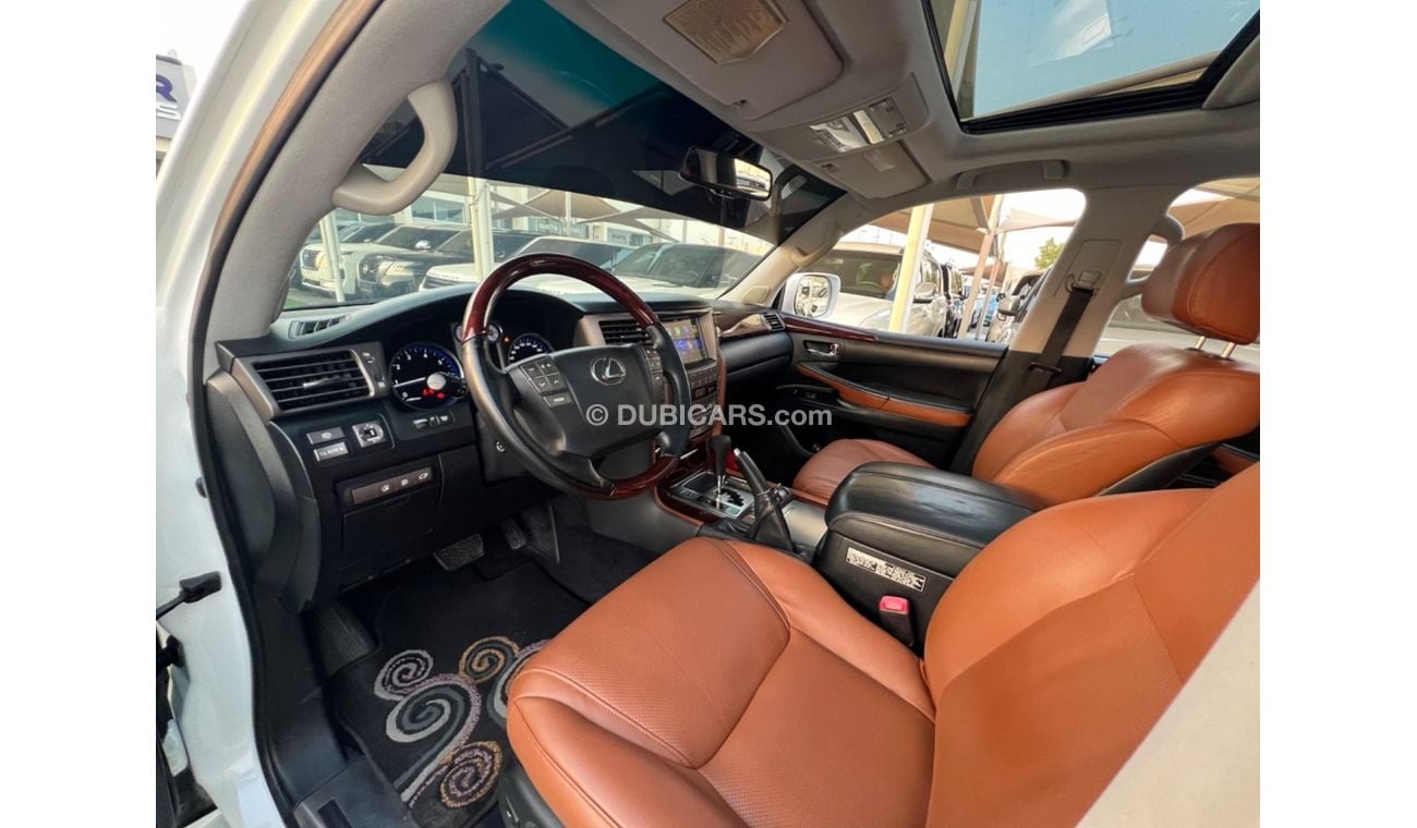 لكزس LX 570 Sport 5.7L Lexus Lx570 2011 / GCC / Very good Condition / No accidents