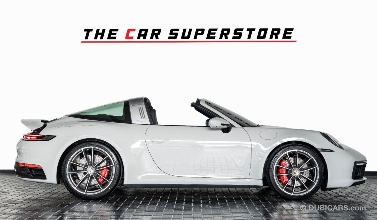 بورش 911 تارجا 4S 2024 - PORSCHE TARGA 4 S - IMMACULATE CAR - SPECIAL PAINT - 2 YEARS WARRANTY