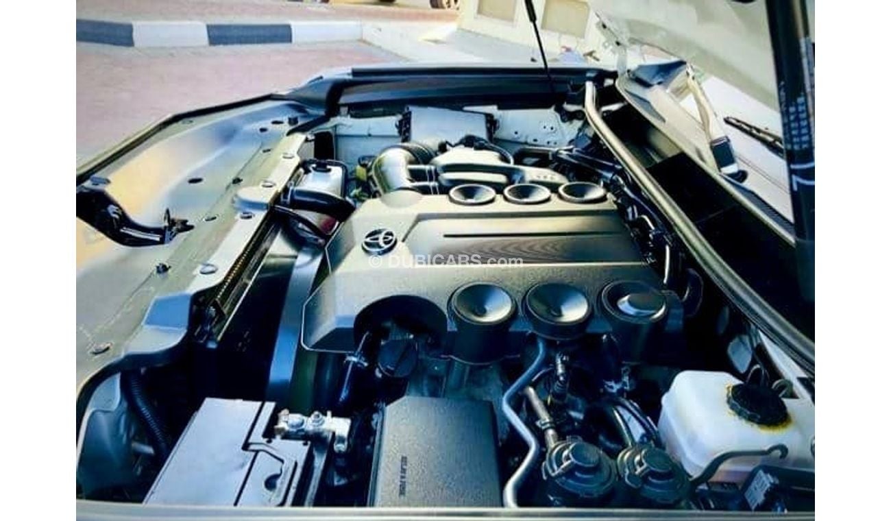 تويوتا برادو 2015 LHD V6 Petrol Engine Top Of The Range