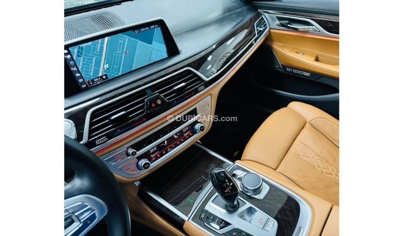 BMW 740Li Exclusive 3.0L (335 HP)