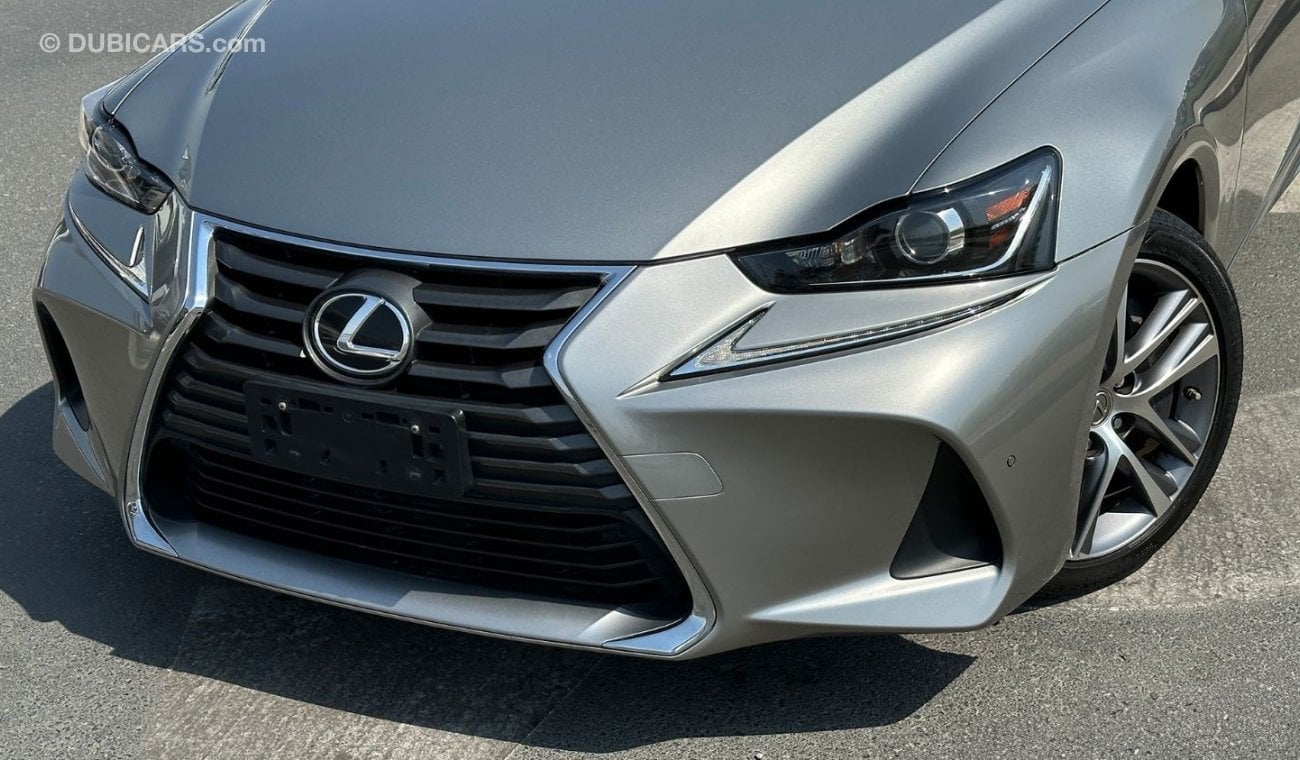 Lexus IS300 Premier 2019 Full Service History GCC