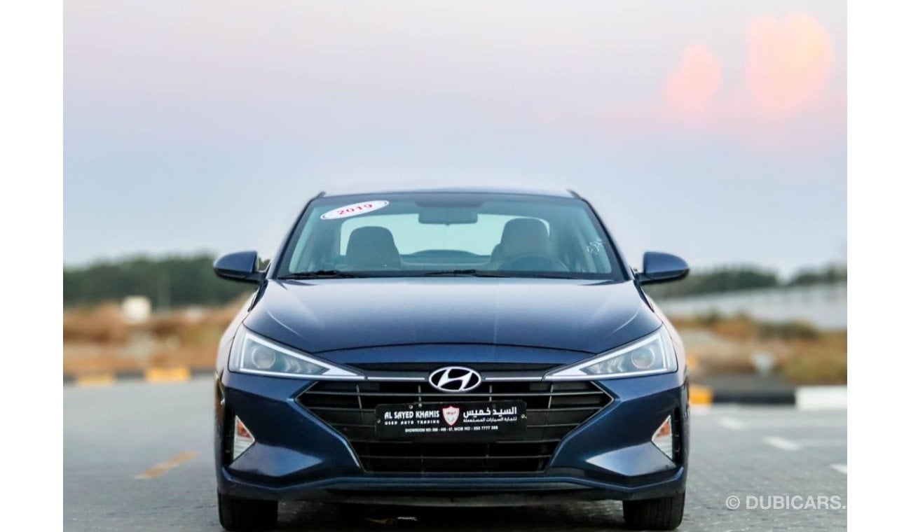 Hyundai Elantra 2019 Hyundai Elantra GL (AD), 4dr Sedan, 1.6L 4cyl Petrol, Automatic, Front Wheel Drive