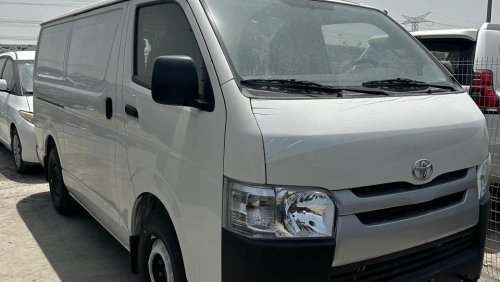 Toyota Hiace TOYOTA HIACE CARGO VAN STANDARD ROOF 3.0L DIESEL M/T