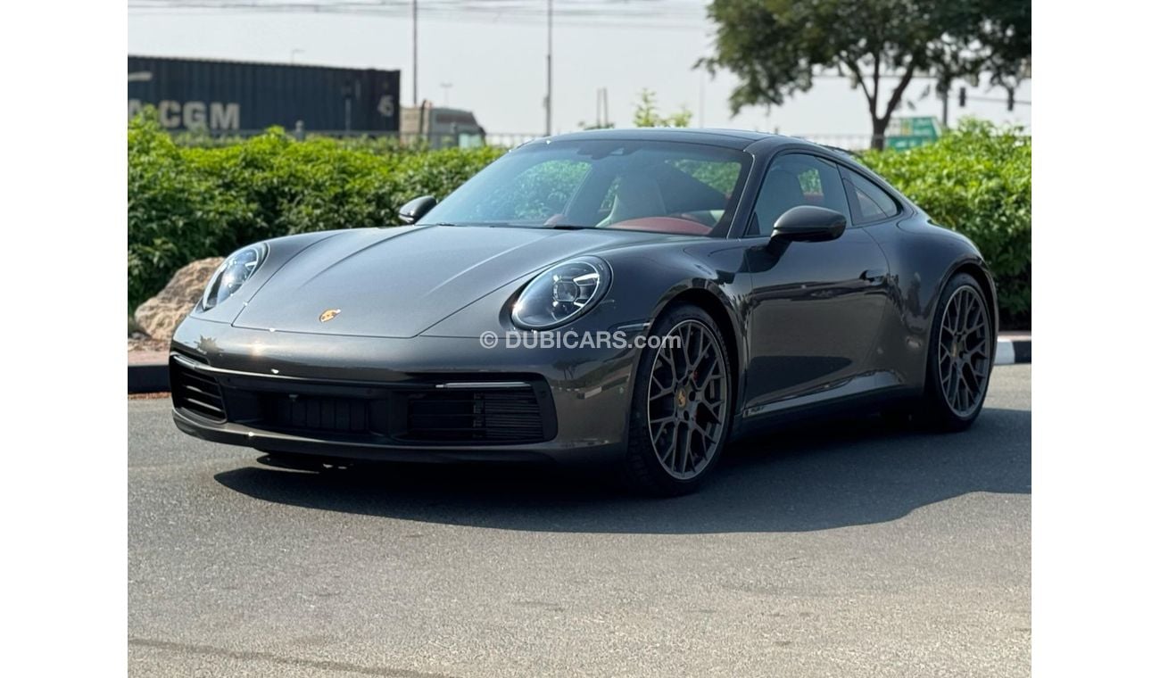 Porsche 911 Carrera S 3.0L (444 HP) Coupe