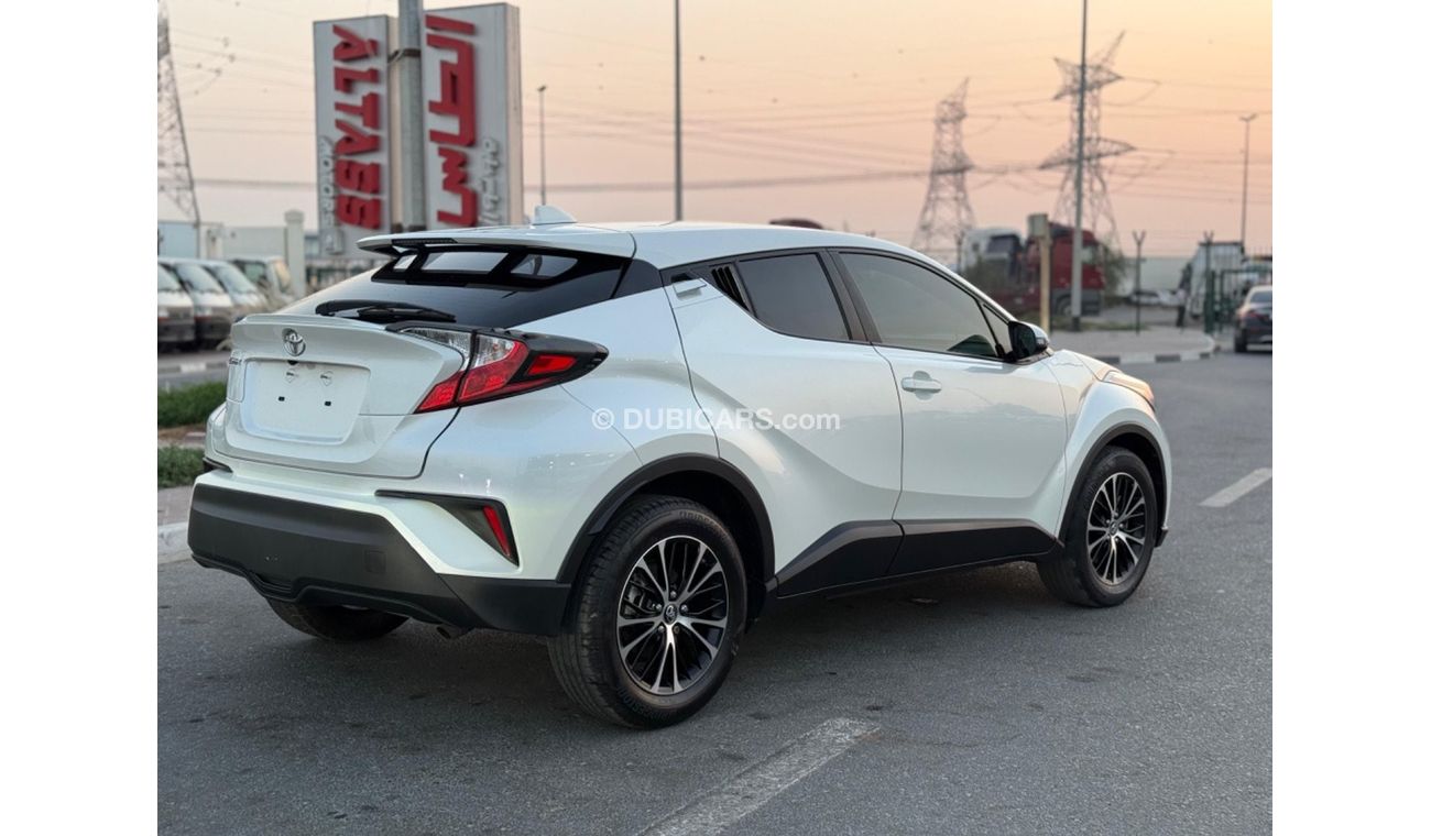 Toyota CHR TOYOTA C-HR XLE