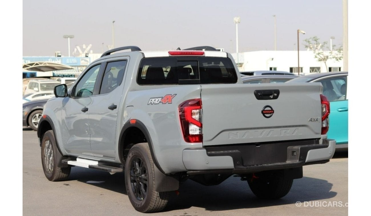 Nissan Navara PRO4X