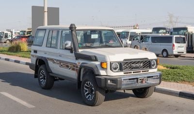 Toyota Land Cruiser Hard Top 2024 Toyota Land Cruiser LC 76 4.0L Petrol AT - White