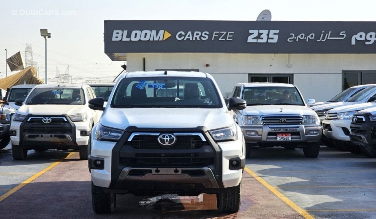 Toyota Hilux Toyota Hilux Adventure 4.0L Petrol Full option AT 2025-WHITE GCC SPECS