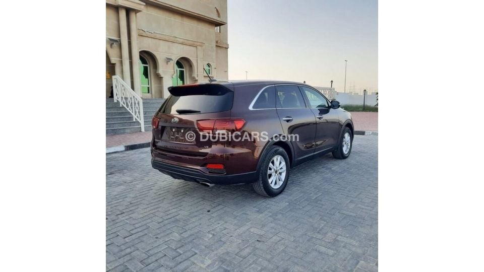 Used 2019 KIA SORENTO 2019 For Sale In Dubai - 599697