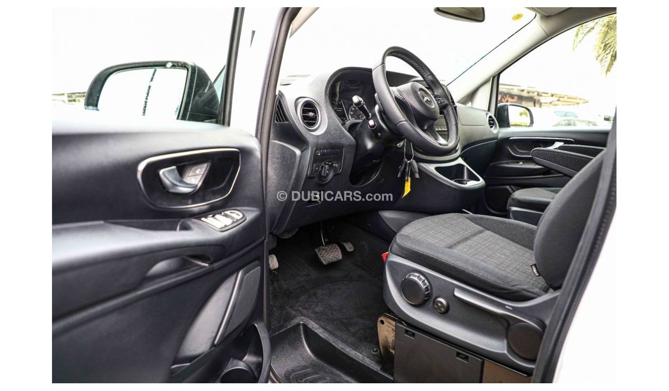 Mercedes-Benz Vito Brand New 2018 Mercedes Benz 2.0L 4X2 8 Seats VITO TOURER | 0 KMS | GCC Specs