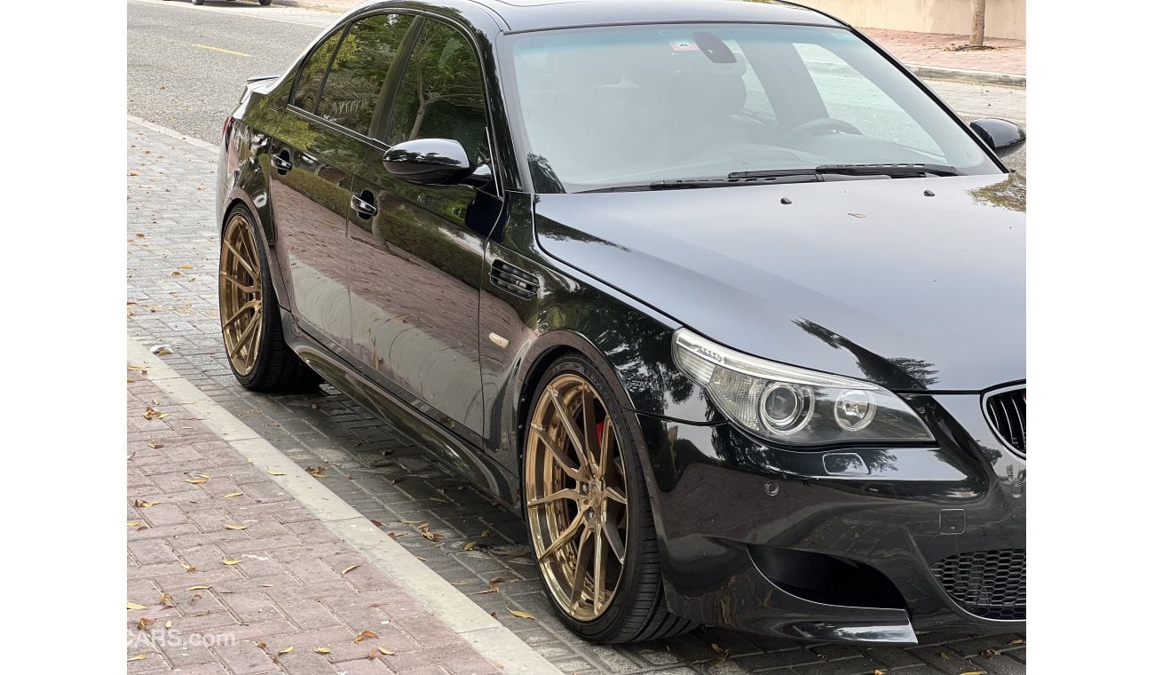 بي أم دبليو M5 BMW M5 E60