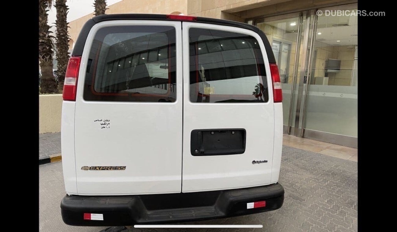 Chevrolet Express Cargo 6.6L Petrol 2024 MY Brand New