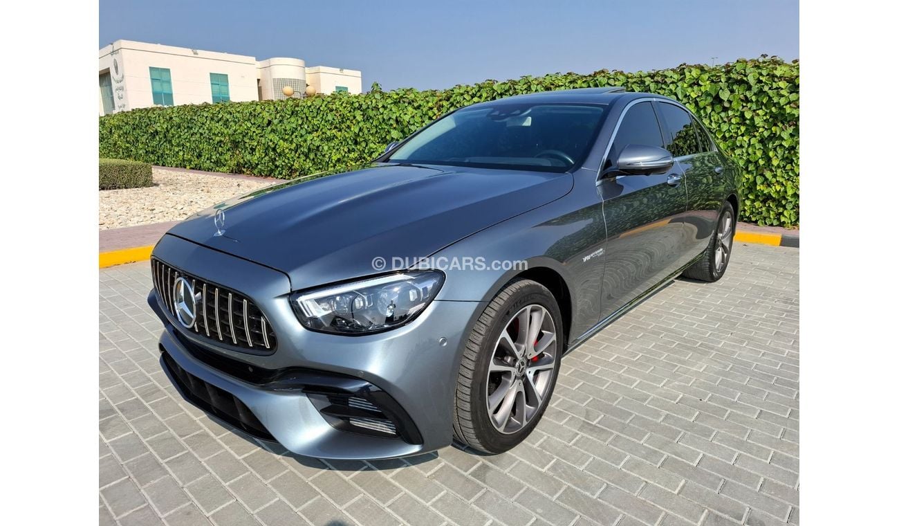 مرسيدس بنز E300 Mercedes-Benz E300 2019 full option kit 63 2022