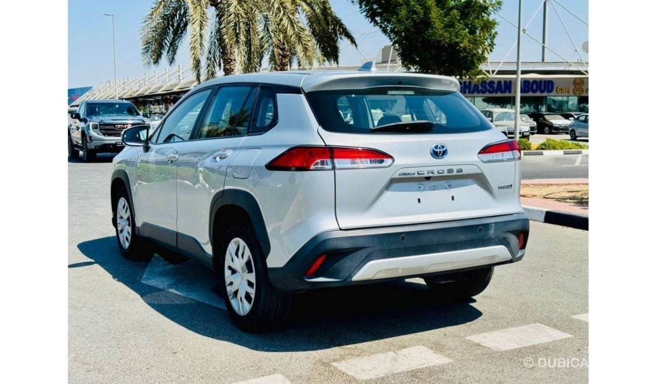 تويوتا كورولا كروس COROLLA CROSS HYBRID 1.8L 2021 GCC VERY GOOD CONDITION