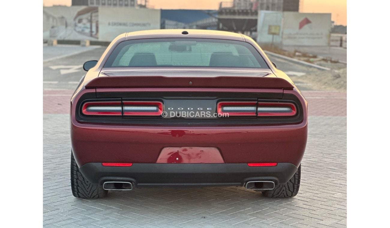 Dodge Challenger R/T 5.7L (370 HP) MODEL 2019 GCC CAR PERFECT CONDITION INSIDE AND OUTSIDE