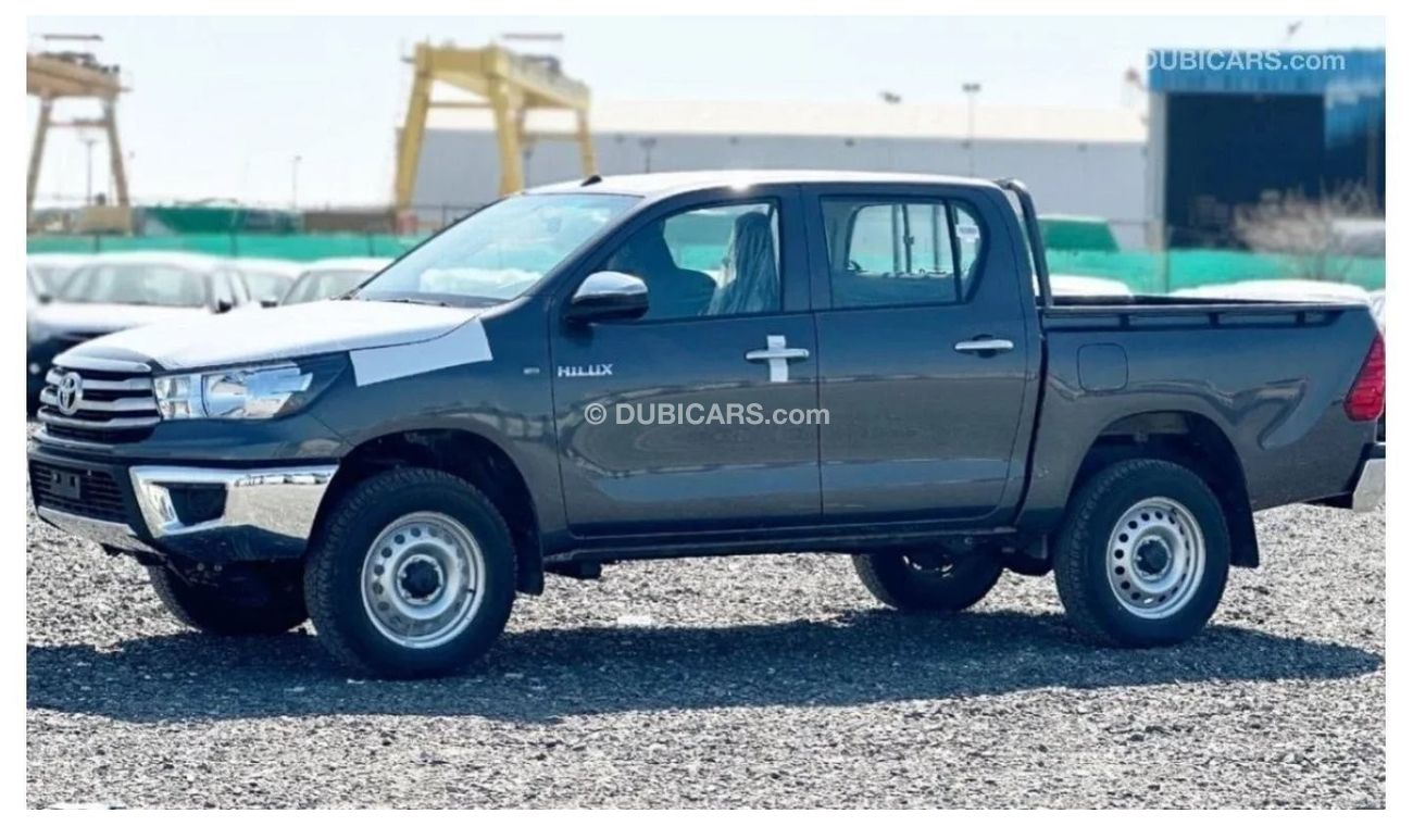 تويوتا هيلوكس Toyota Hilux 2.4L 2024 basic option V4 WITH WINDOWS POWER