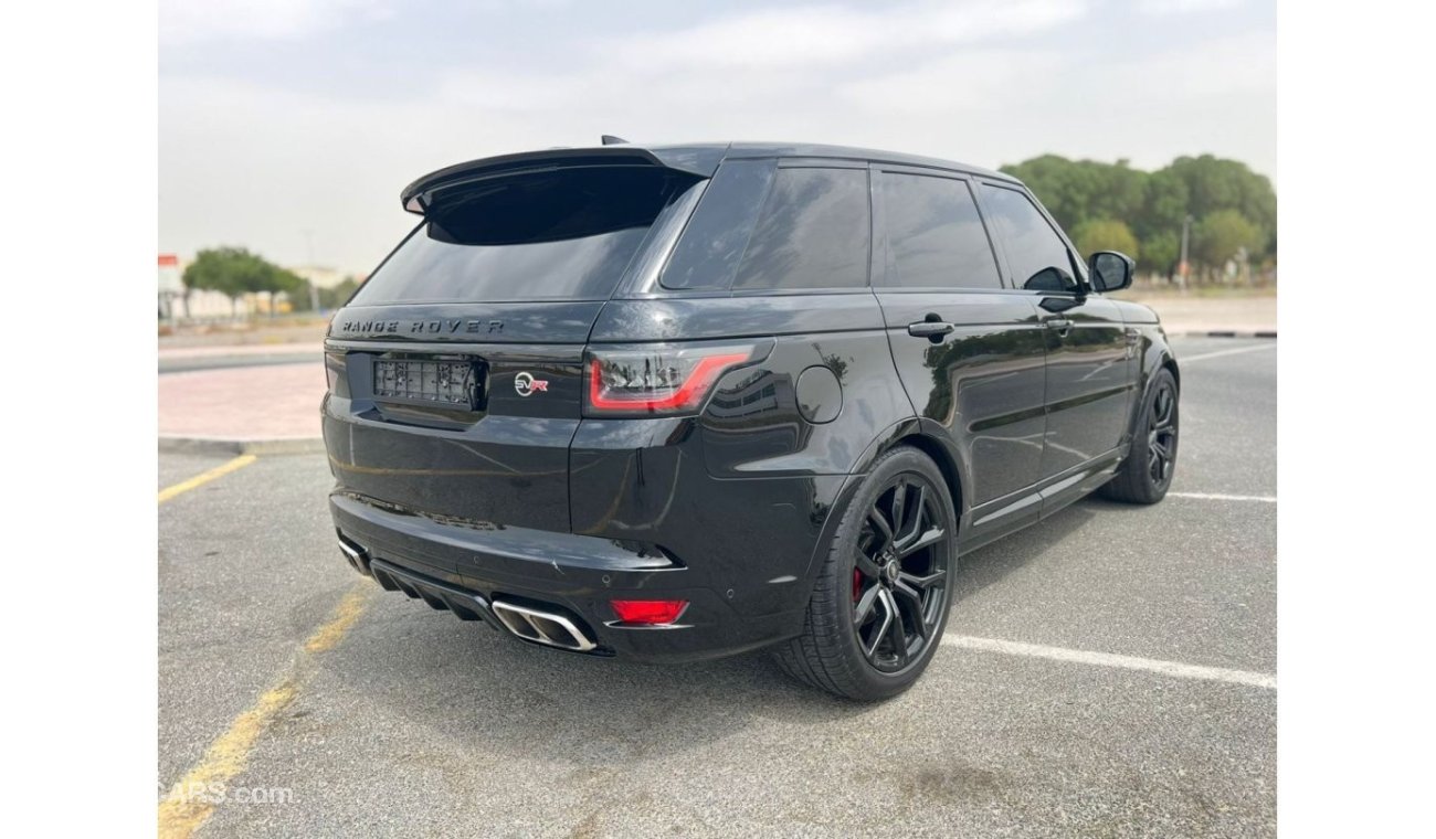 لاند روفر رينج روفر سبورت 2018 Land Rover Range Rover SVR Full Carbon Limited Edition   - Immaculate Condition - 54,000 Km