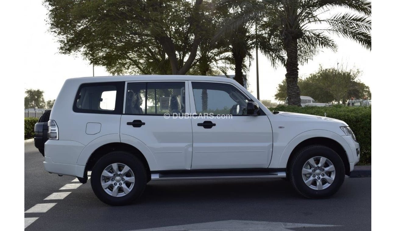 Mitsubishi Pajero NEW 3.2 L DIESEL GXR