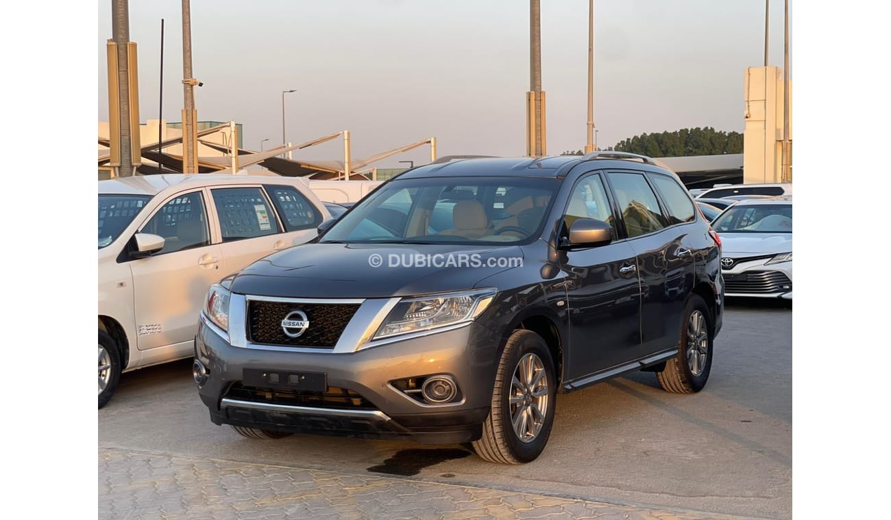 Nissan Pathfinder 2016 I 4WD I First Owner I Ref#391