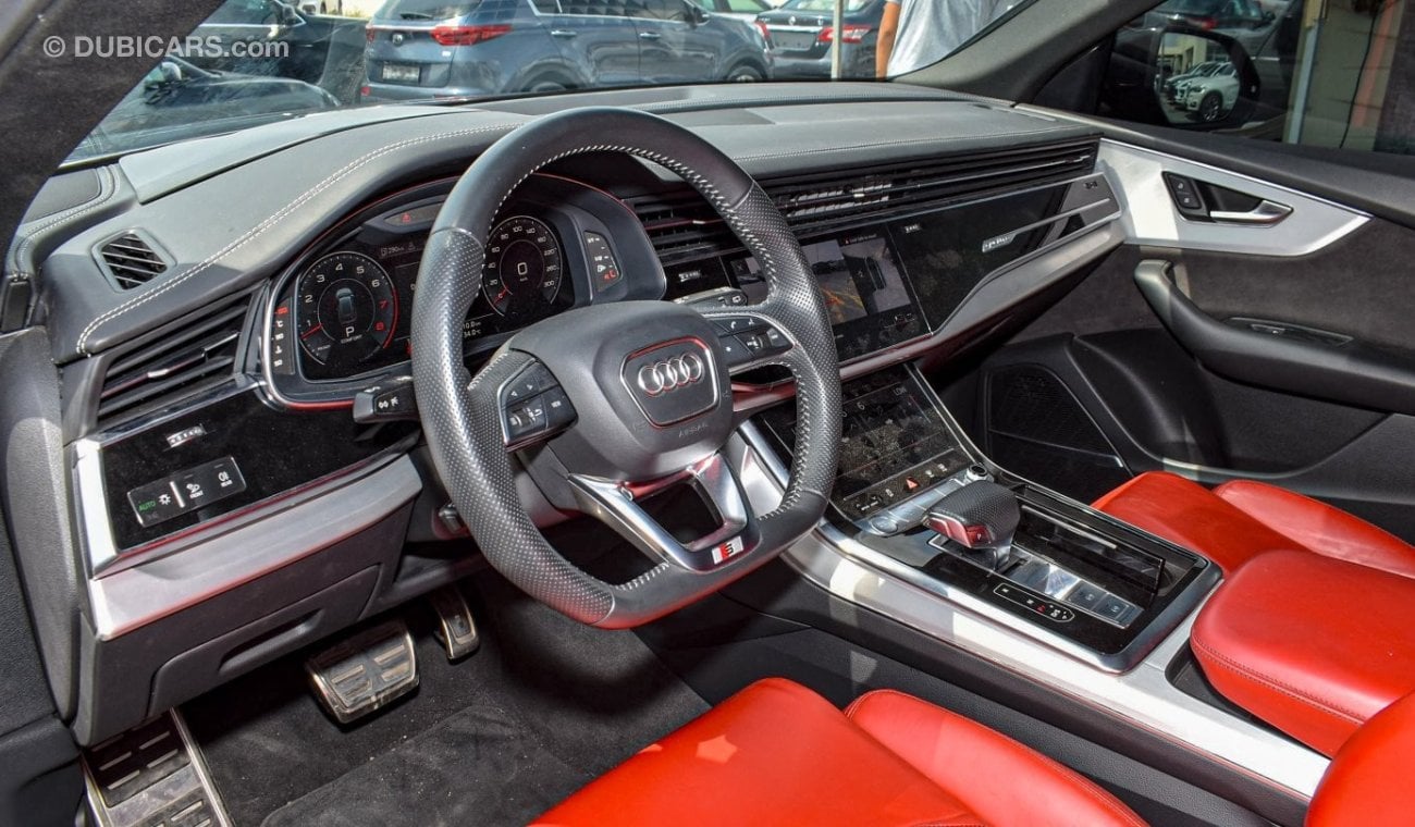 Audi Q8 55 TFSI quattro